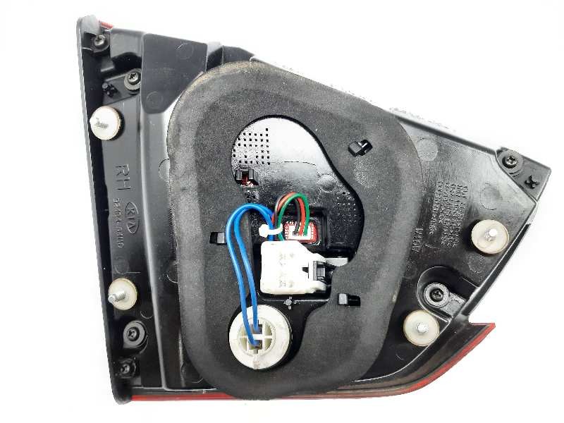 Recambio de piloto trasero derecho interior para kia carens ( ) drive referencia OEM IAM 92404A4110  
