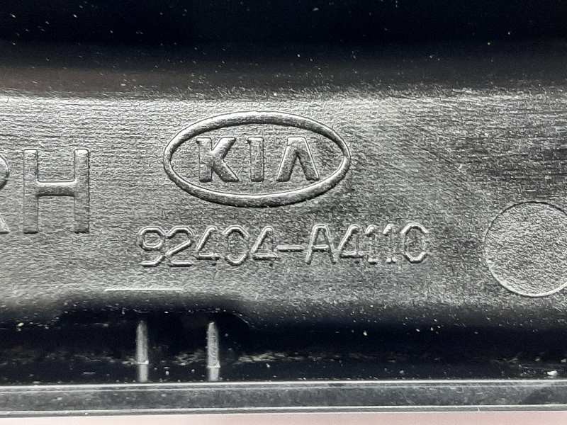 Recambio de piloto trasero derecho interior para kia carens ( ) drive referencia OEM IAM 92404A4110  