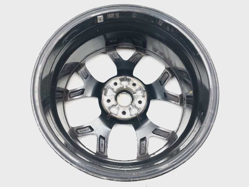 Recambio de llanta para hyundai i20 klass referencia OEM IAM 52910S0000  
