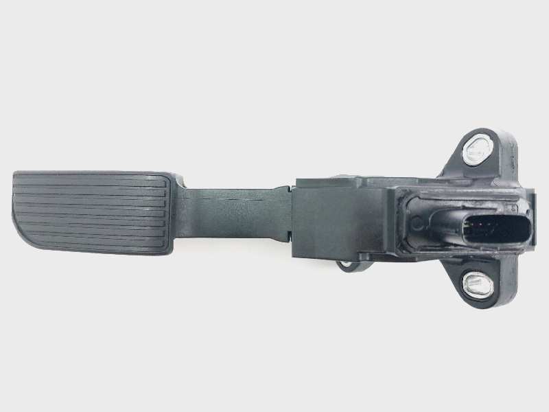 Recambio de potenciometro pedal para toyota aygo x-cite referencia OEM IAM 781100H040  