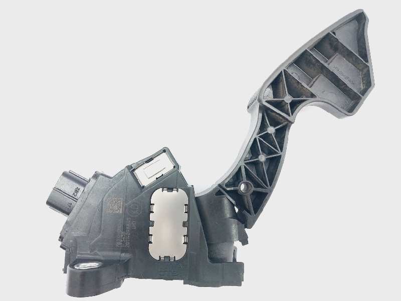 Recambio de potenciometro pedal para toyota aygo x-cite referencia OEM IAM 781100H040  