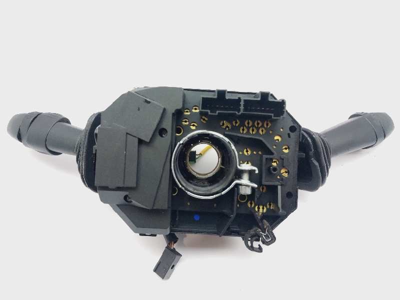 Recambio de mando multifuncion para lancia delta (181) oro referencia OEM IAM 07354737730  