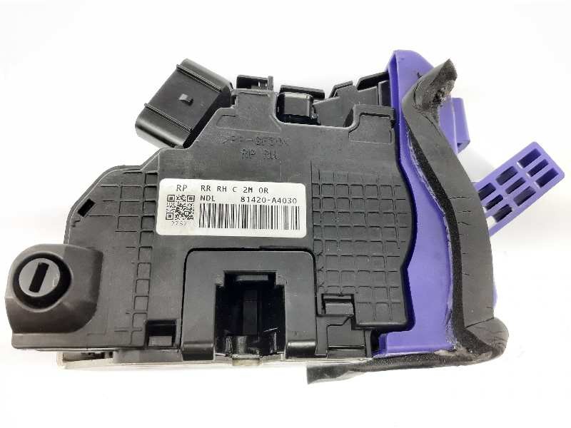 Recambio de cerradura puerta trasera derecha para kia carens ( ) drive referencia OEM IAM 81420A4030  