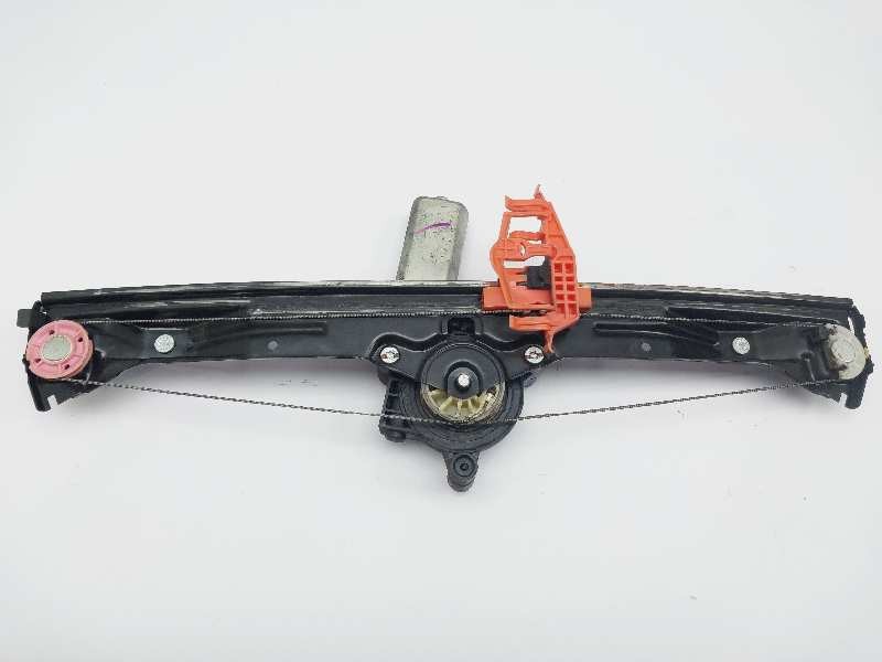 Recambio de elevalunas delantero izquierdo para lancia delta (181) oro referencia OEM IAM 72005003  