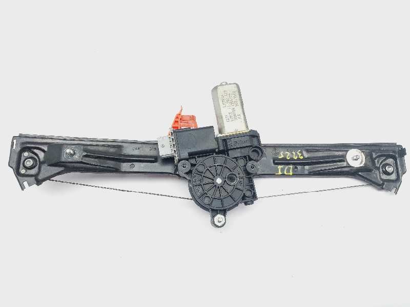 Recambio de elevalunas delantero izquierdo para lancia delta (181) oro referencia OEM IAM 72005003  