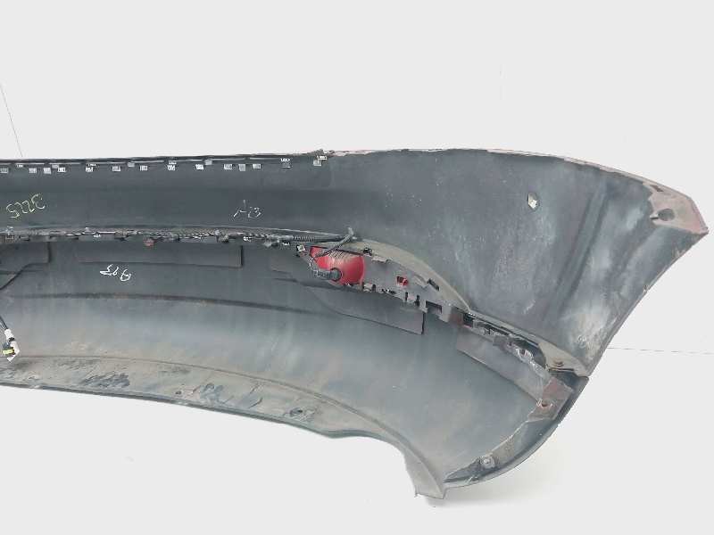 Recambio de paragolpes trasero para lancia delta (181) oro referencia OEM IAM 735482577 735474564 