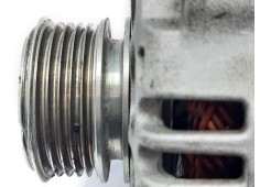 Recambio de alternador para kia carens ( ) drive referencia OEM IAM 373002A900   2