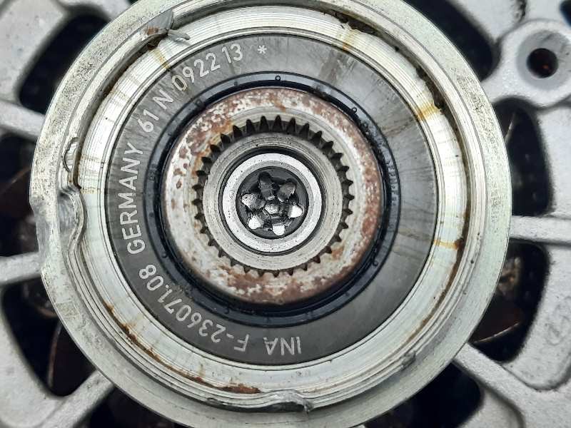 Recambio de alternador para kia carens ( ) drive referencia OEM IAM 373002A900  