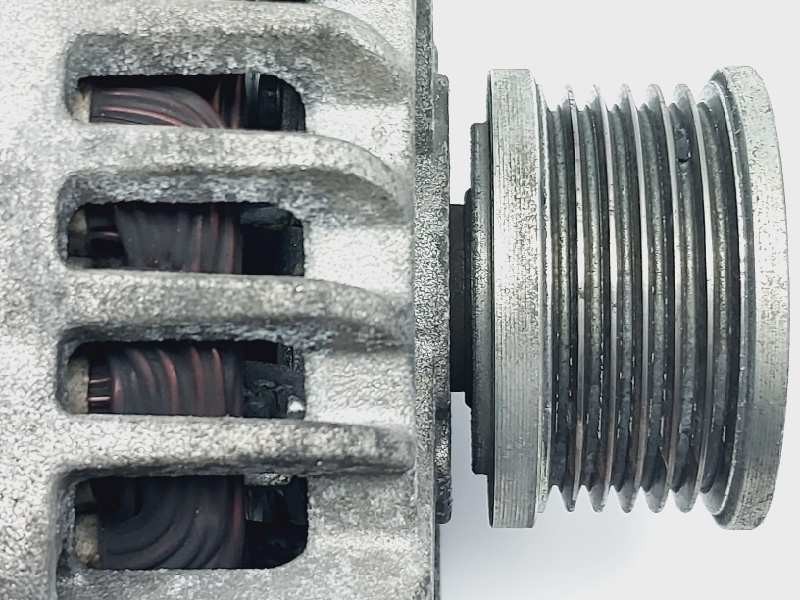 Recambio de alternador para lancia delta (181) oro referencia OEM IAM 51764265  