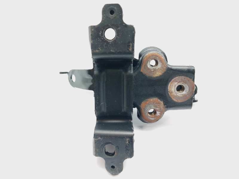 Recambio de soporte cambio para toyota aygo x-cite referencia OEM IAM 123720Q051  