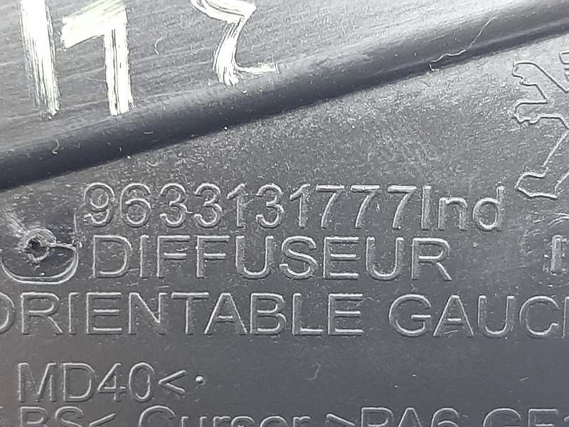 Recambio de rejilla aireadora para peugeot 2008 (--.2013) style referencia OEM IAM 9633131777  