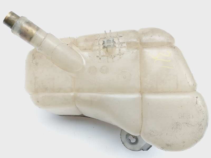 Recambio de deposito expansion para lancia delta (181) oro referencia OEM IAM 51799558  