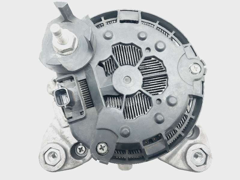 Recambio de alternador para renault trafic 2.0 dci referencia OEM IAM 231004436R  