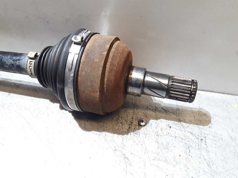 Recambio de transmision delantera izquierda para opel insignia berlina referencia OEM IAM 13228204  