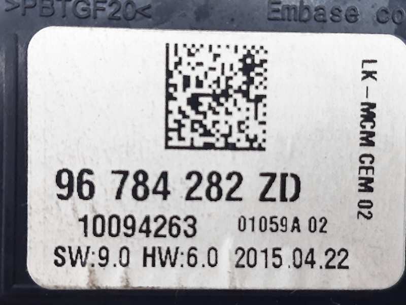 Recambio de mando multifuncion para peugeot 2008 (--.2013) style referencia OEM IAM 96784282ZD  