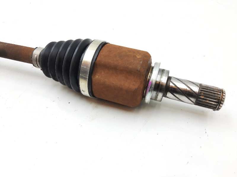 Recambio de transmision delantera izquierda para renault clio iii expression referencia OEM IAM 8201055669  