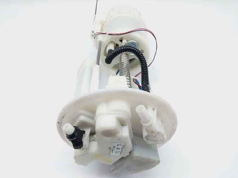 Recambio de bomba combustible para toyota aygo x-cite referencia OEM IAM 770200H041  