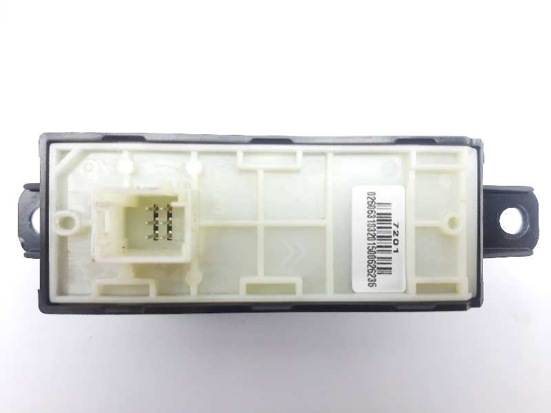 Recambio de mando multifuncion para peugeot 2008 (--.2013) style referencia OEM IAM 98097243XU  