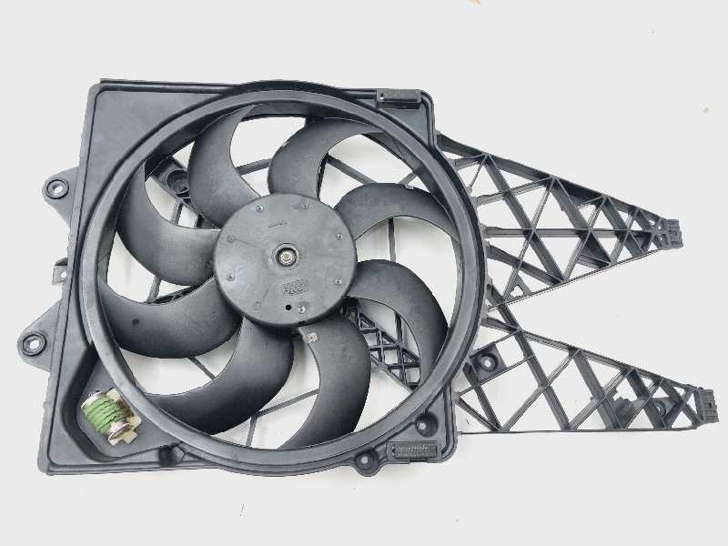 Recambio de electroventilador para lancia delta (181) oro referencia OEM IAM 882300200  