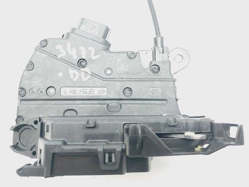 Recambio de cerradura puerta delantera derecha para renault trafic 2.0 dci referencia OEM IAM 805027088R  