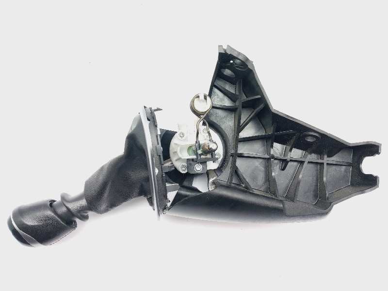 Recambio de palanca cambio para renault trafic 2.0 dci referencia OEM IAM 349016657R  