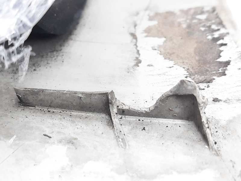 Recambio de piloto trasero izquierdo para renault megane ii familiar dynamique referencia OEM IAM 8200417349  