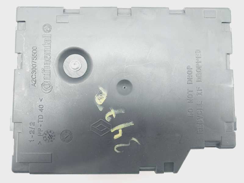 Recambio de modulo electronico para renault trafic 2.0 dci referencia OEM IAM 285902584R  