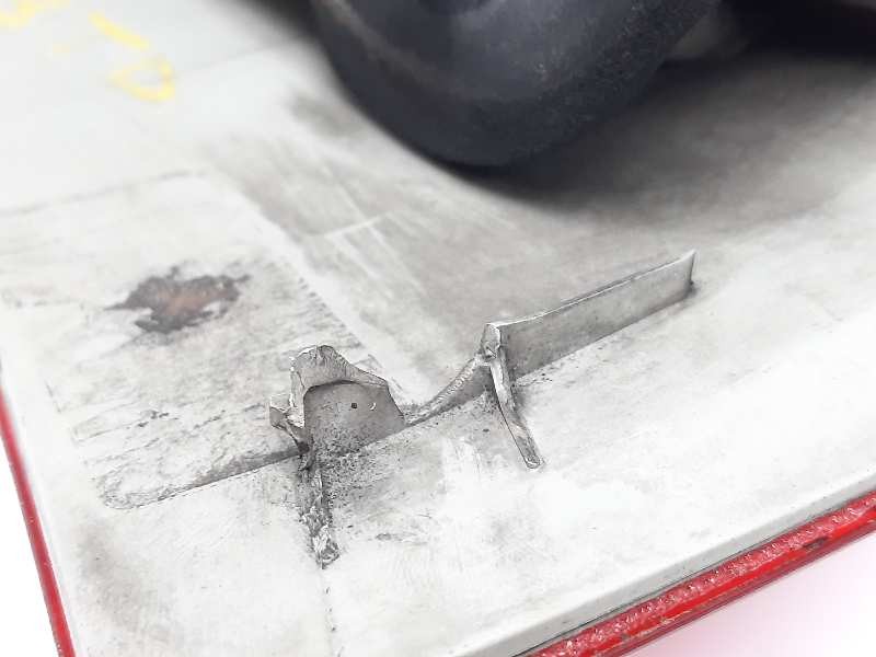 Recambio de piloto trasero derecho para renault megane ii familiar dynamique referencia OEM IAM 8200417351  