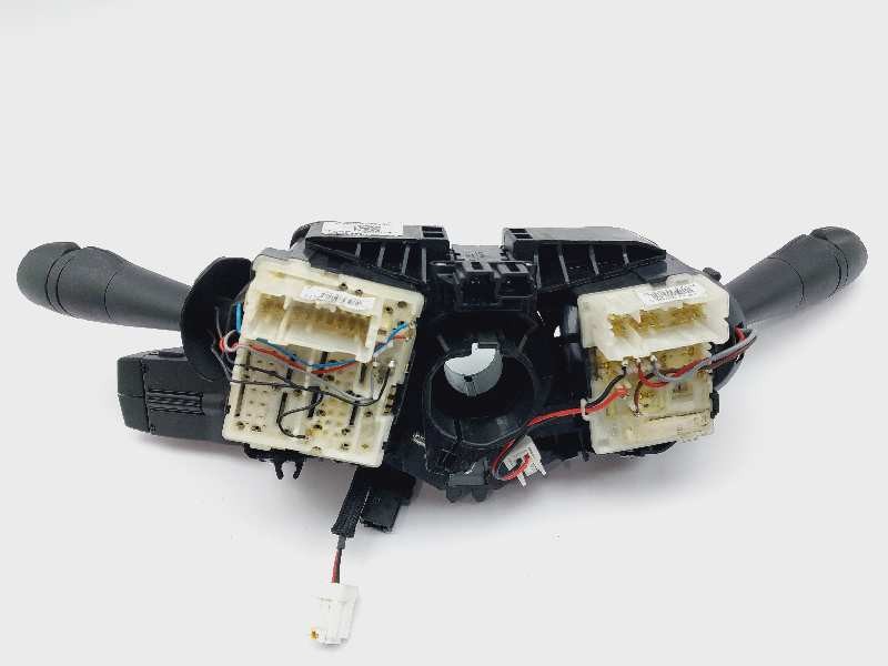 Recambio de mando multifuncion para renault trafic 2.0 dci referencia OEM IAM 255673393R E10657800 E10670210