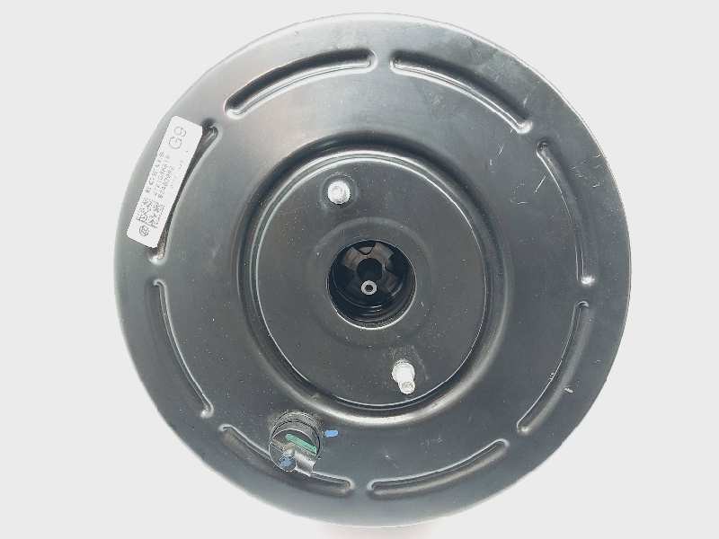 Recambio de servofreno para renault trafic 2.0 dci referencia OEM IAM 472108651R  