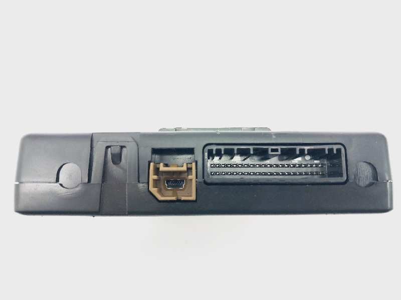 Recambio de modulo electronico para renault trafic 2.0 dci referencia OEM IAM 282757104R  