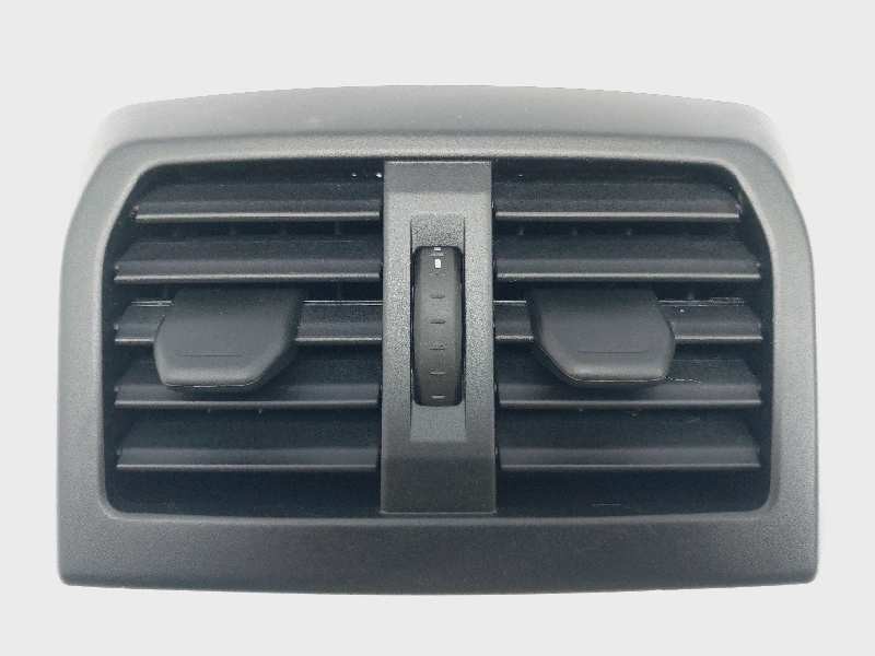 Recambio de rejilla aireadora para bmw serie 1 lim. (f40) 118d referencia OEM IAM 6828272  