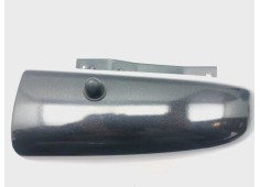 Recambio de moldura para renault trafic 2.0 dci referencia OEM IAM 903901073R  