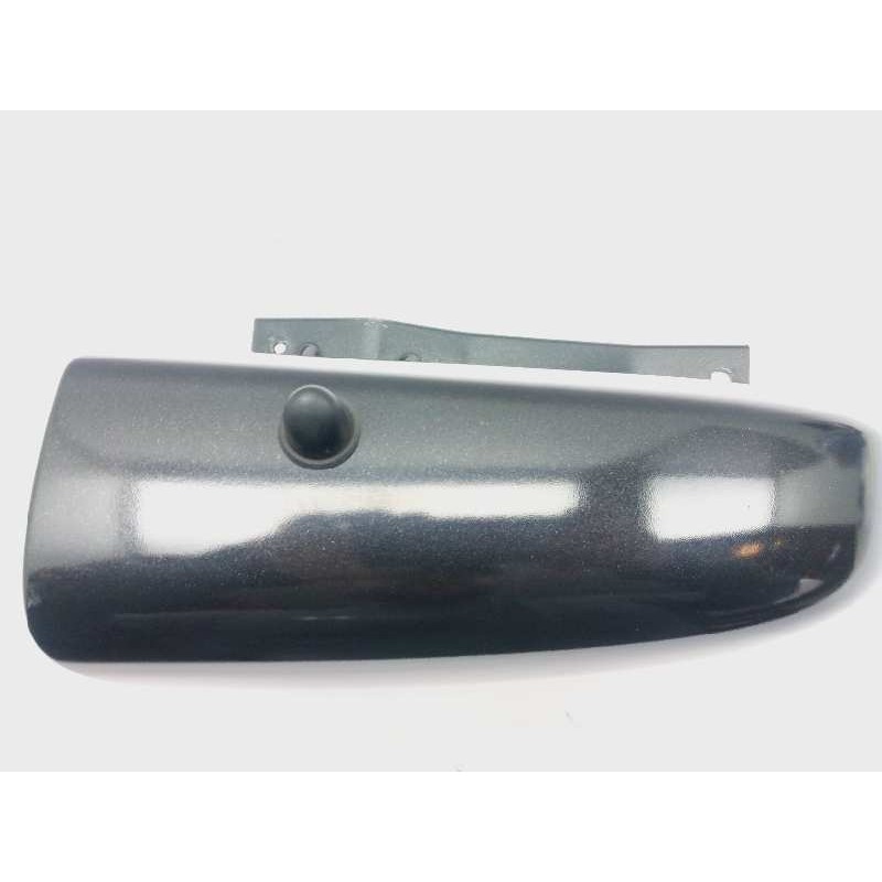 Recambio de moldura para renault trafic 2.0 dci referencia OEM IAM 903901073R  