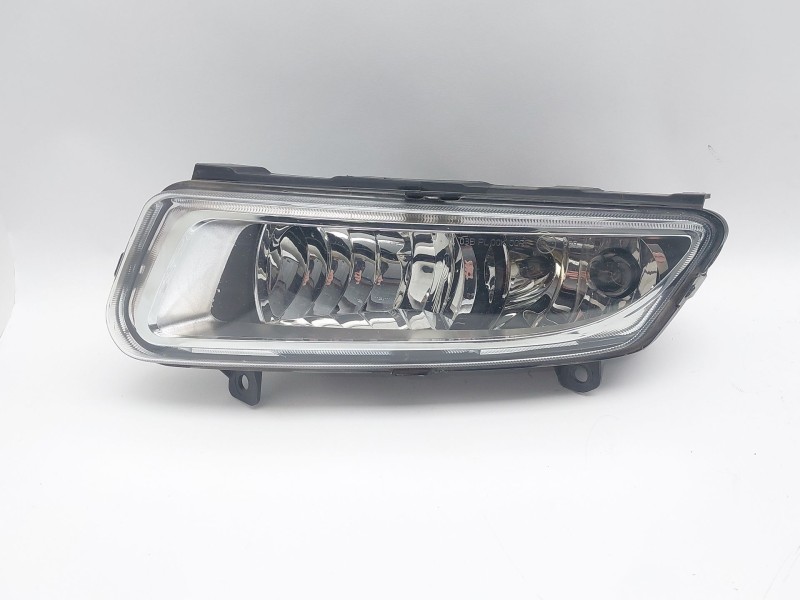Recambio de faro antiniebla izquierdo para volkswagen polo v (6r1, 6c1) 1.2 tsi referencia OEM IAM 17415901 6R0941061C 17415905