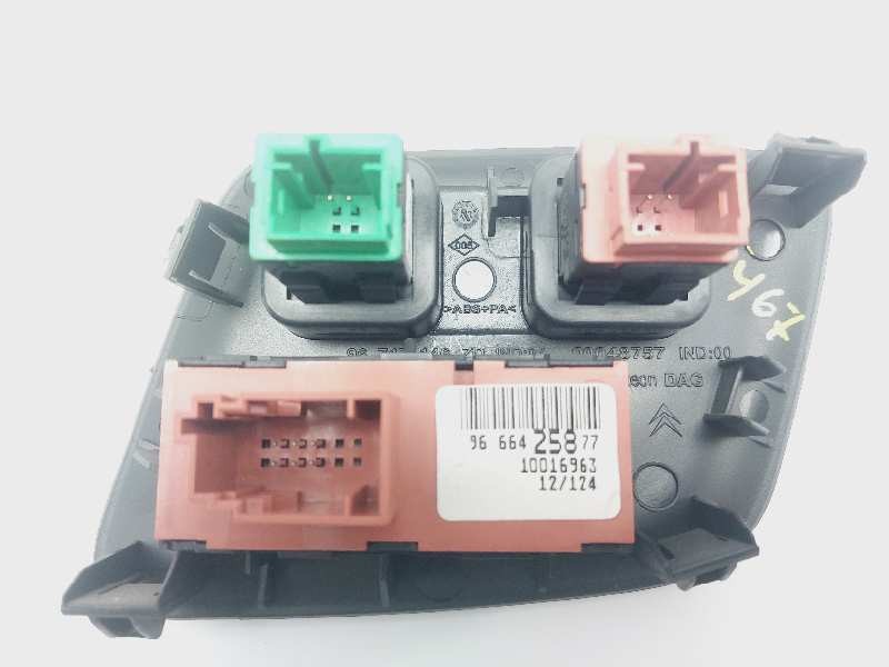 Recambio de mando multifuncion para citroën c4 lim. business referencia OEM IAM 9666425877 96664234XT 96664235XT