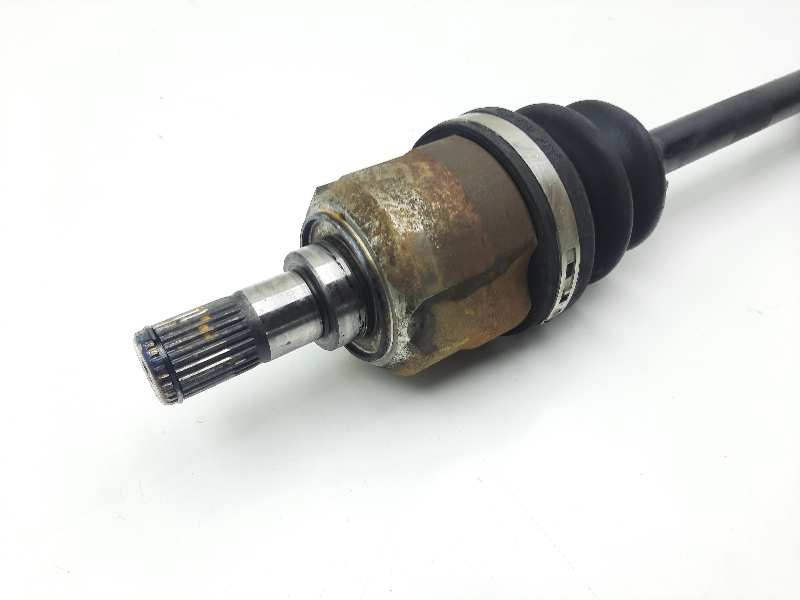 Recambio de transmision delantera izquierda para hyundai i30 comfort referencia OEM IAM 495012L010  