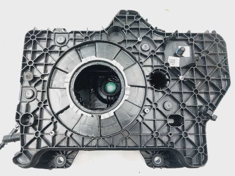 Recambio de deposito combustible para renault trafic 2.0 dci referencia OEM IAM 172A26157R 172A25438R 