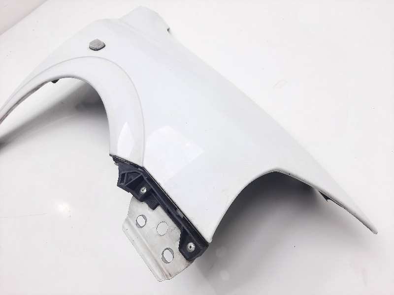 Recambio de aleta delantera derecha para opel astra g berlina comfort referencia OEM IAM   