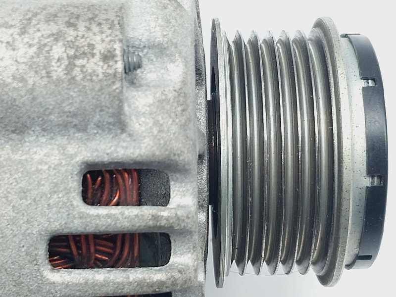 Recambio de alternador para hyundai i20 active tecno referencia OEM IAM 3730004950  