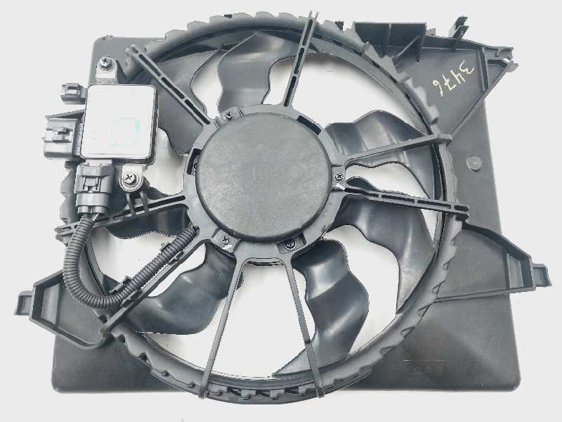 Recambio de electroventilador para hyundai i20 active tecno referencia OEM IAM 253854R500 25380C8450 