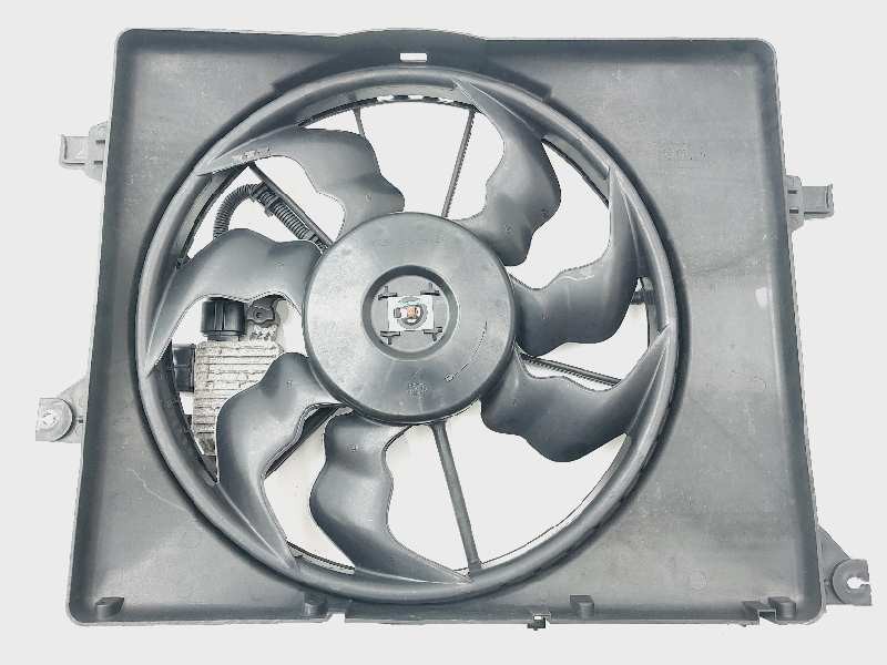 Recambio de electroventilador para hyundai i20 active tecno referencia OEM IAM 253854R500 25380C8450 
