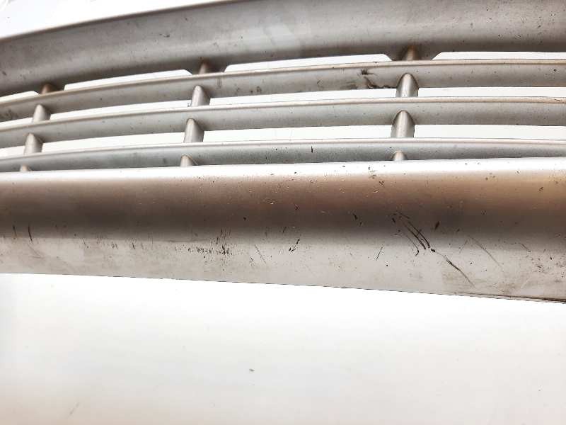 Recambio de paragolpes delantero para ford fiesta berlina (dx) trend referencia OEM IAM Y56117K819BJW  