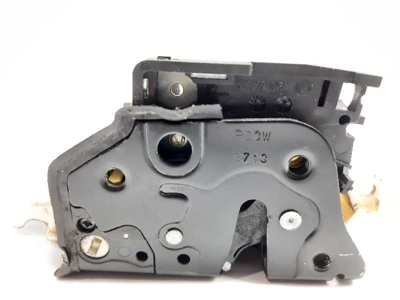 Recambio de cerradura puerta trasera derecha para volkswagen passat variant (365) edition bluemotion referencia OEM IAM 3C483901