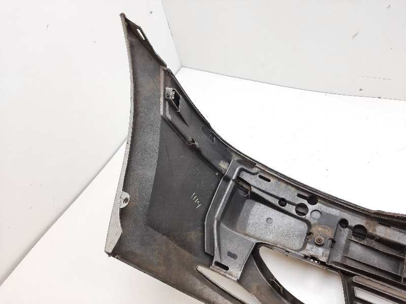 Recambio de paragolpes delantero para ford fiesta berlina (dx) trend referencia OEM IAM Y56117K819BJW  