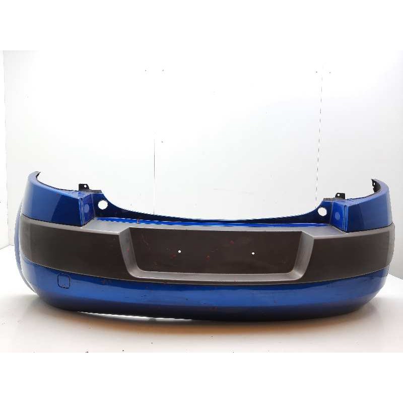 Recambio de paragolpes trasero para renault megane ii berlina 3p luxe dynamique referencia OEM IAM 8200142401  