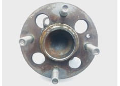 Recambio de buje para hyundai i20 active tecno referencia OEM IAM 52750C8000  