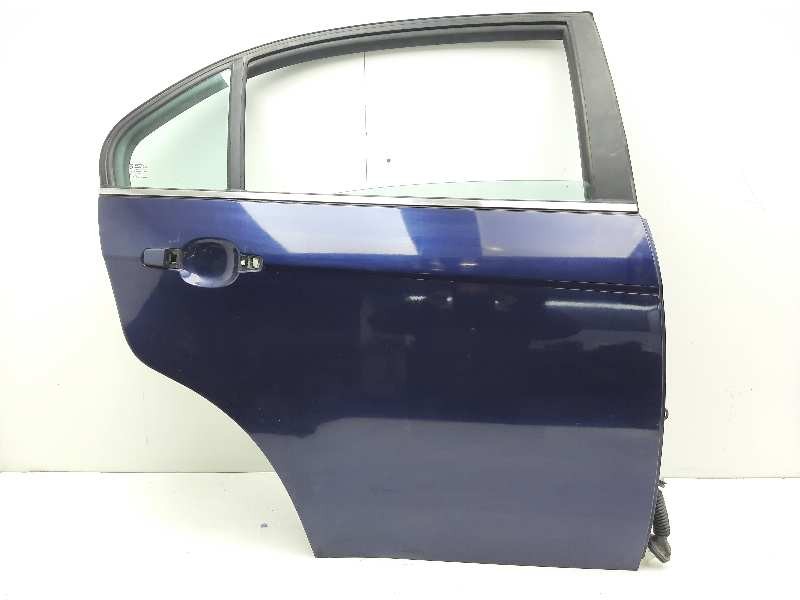 Recambio de puerta trasera derecha para chevrolet epica ltx referencia OEM IAM  AZUL 