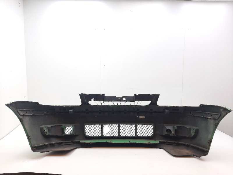 Recambio de paragolpes delantero para volkswagen polo berlina (6n2) conceptline referencia OEM IAM 6N0807221H  