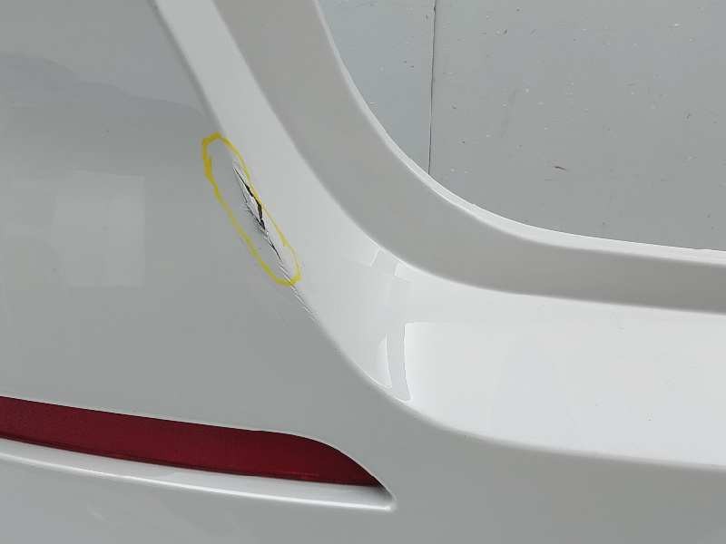 Recambio de paragolpes trasero para bmw serie 1 lim. (f40) 118d referencia OEM IAM 51127461391 51127461388 